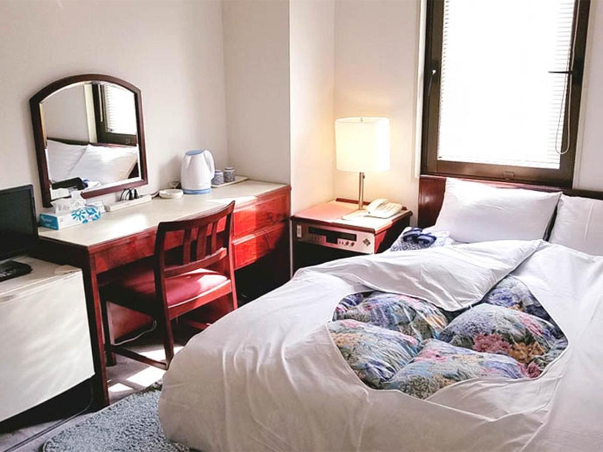 Hotel Neo Rouge Tōkyō Extérieur photo